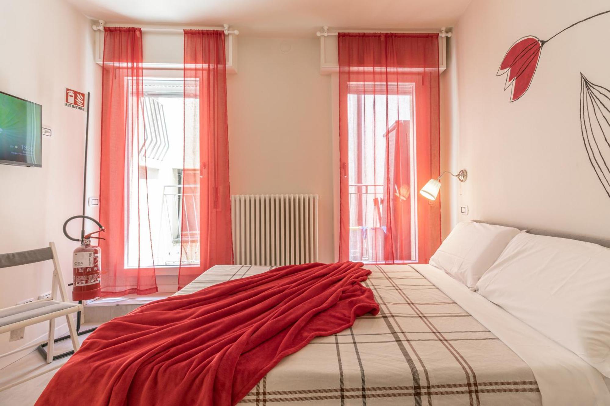 Suite Modena Al Centro - Affitti Brevi Italia Екстериор снимка